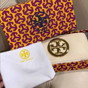 Tory Burch Dupe Zip Wallet